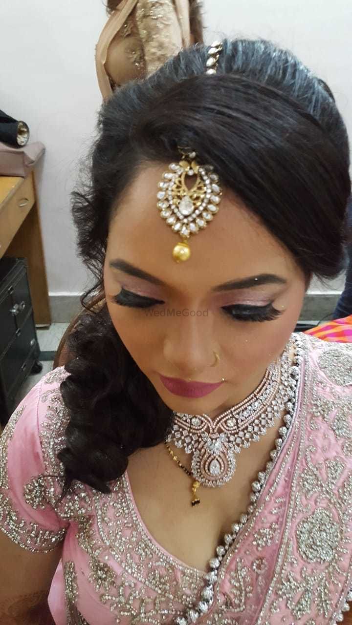 Photo From " RECEPTION" makeup (Airbrush )done by Tanyapuri - By Tanya's L'Oreal Salon