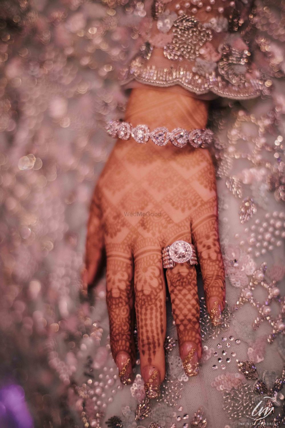 Photo of Solitaire engagement ring on brides hand