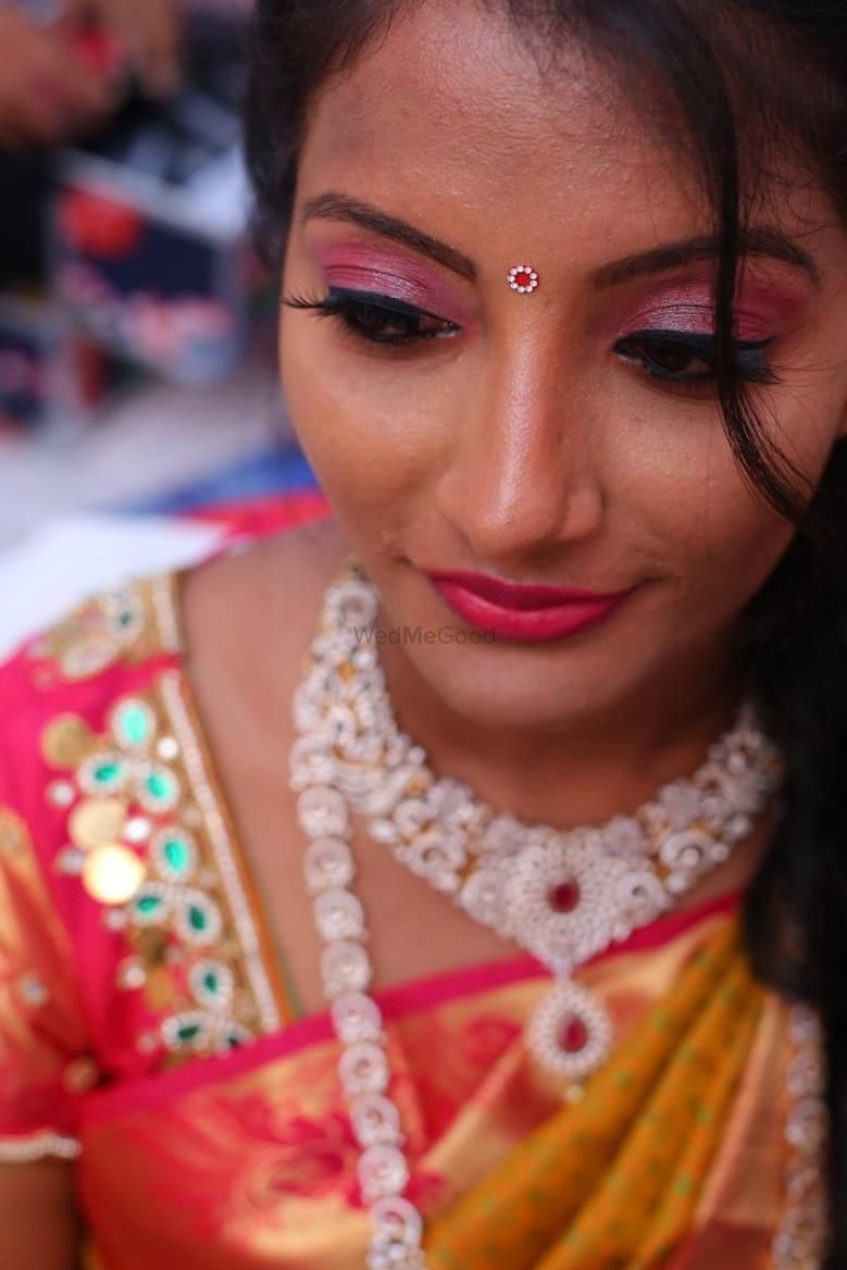 Photo From RECEPTION MAKEUP - By Abith Beauty Salon