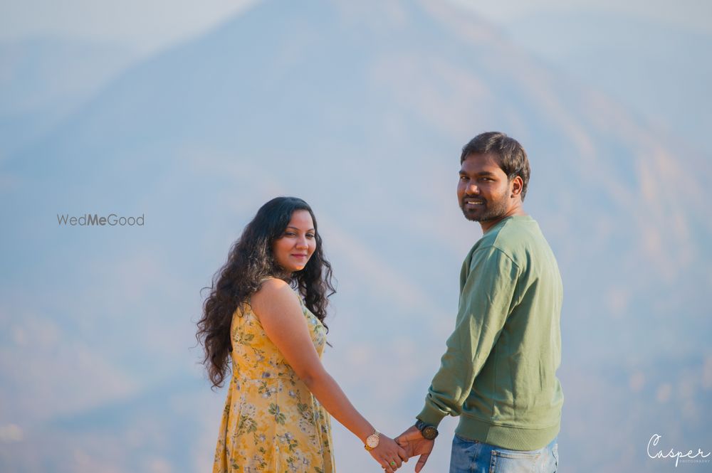 Photo From Pre Wedding @Nandi HIlls - By Casper Photography 