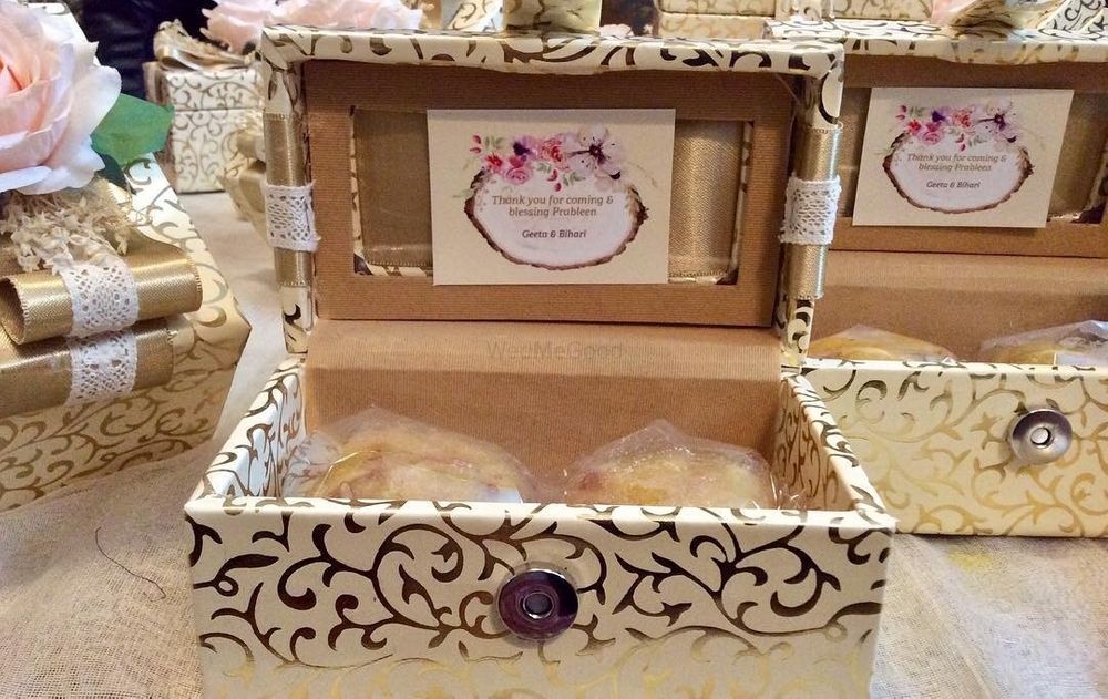 Photo From Wedding Favours  - By Bespoke Storiez
