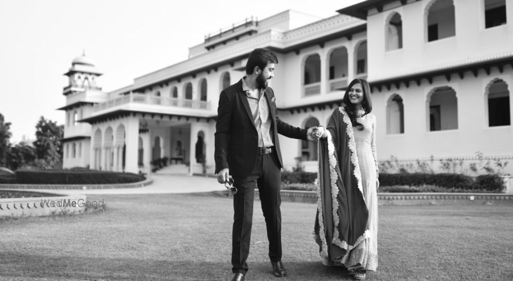 Photo From Engagement shoot - By Soapbox Studios