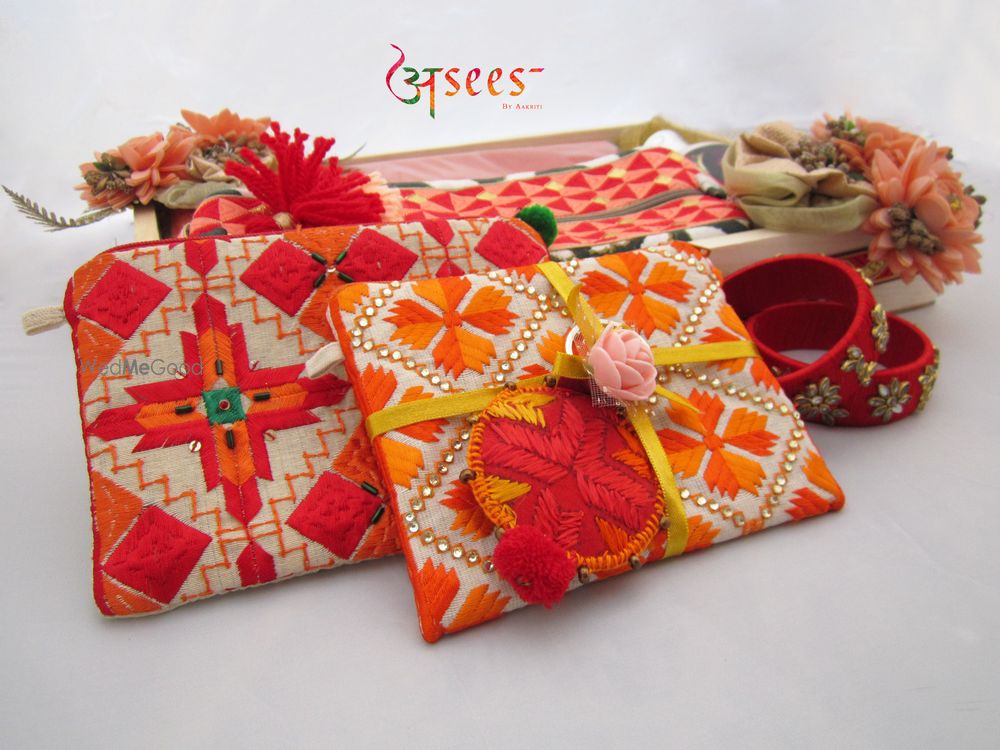 Photo From Gift Hampers and Trays - By Asees