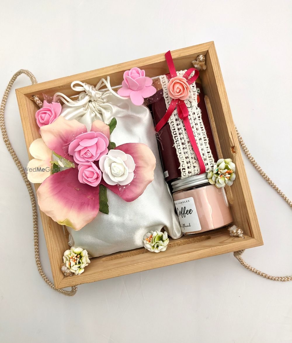 Photo From Gift Hampers and Trays - By Asees