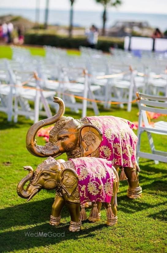 Photo of elephant props as decorative items