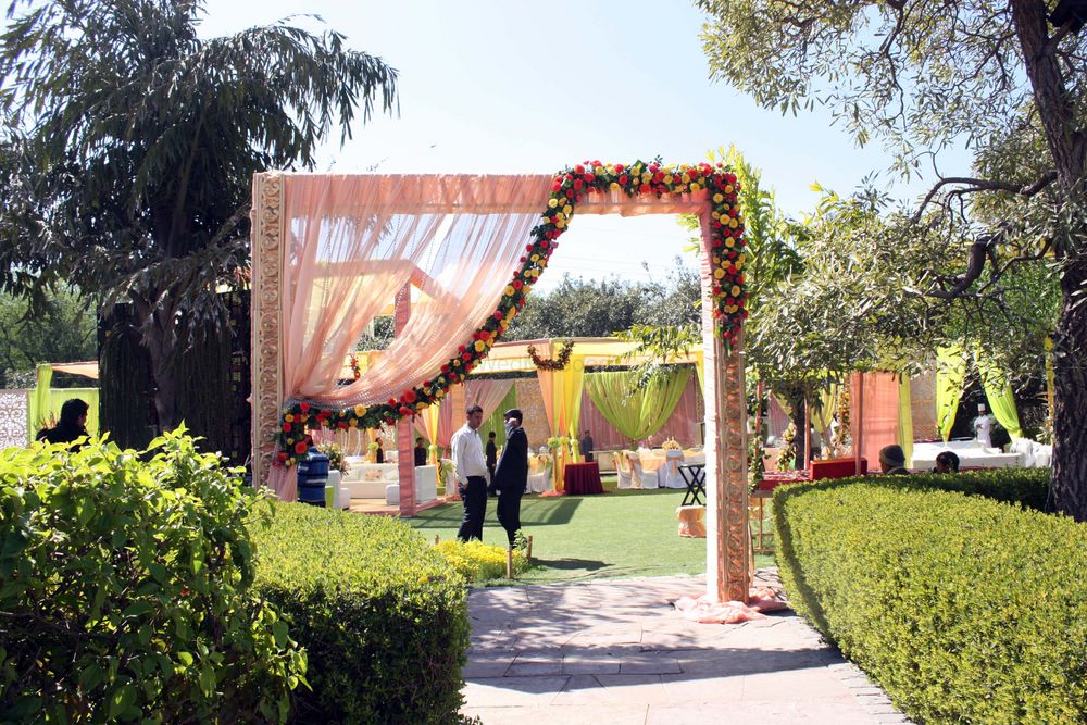 Photo From Punjabi Theme Wedding - By Floaura by Shubh Muhurat