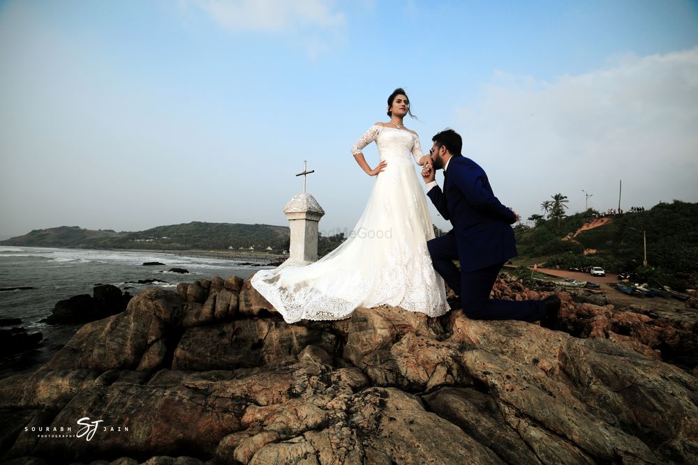 Photo From pre wedding dr. Shubham & Deepika - By Sourabh Jain Photography