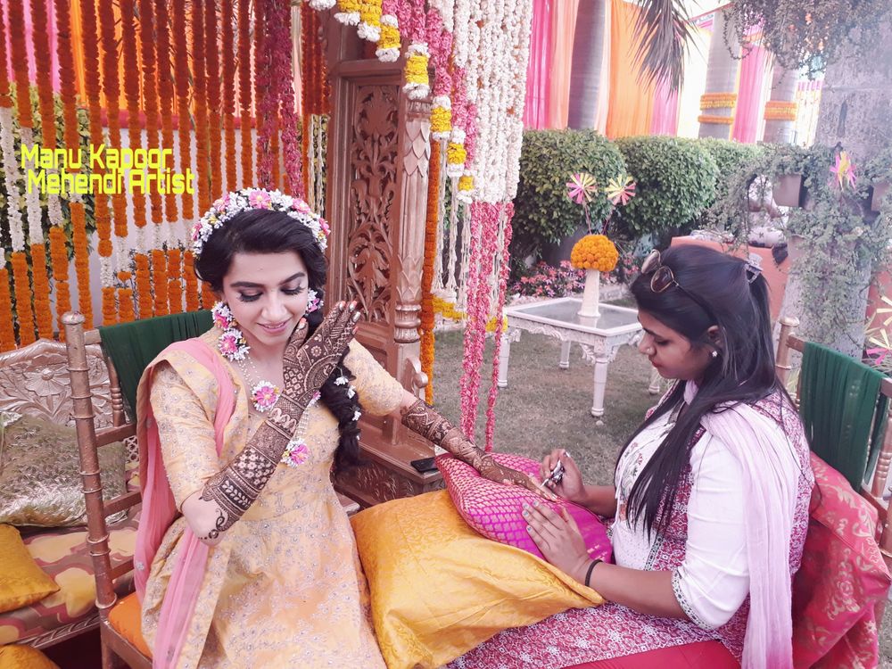 Photo From Vaishali Mehendi function - By Manu Kapoor Mehendi Artist