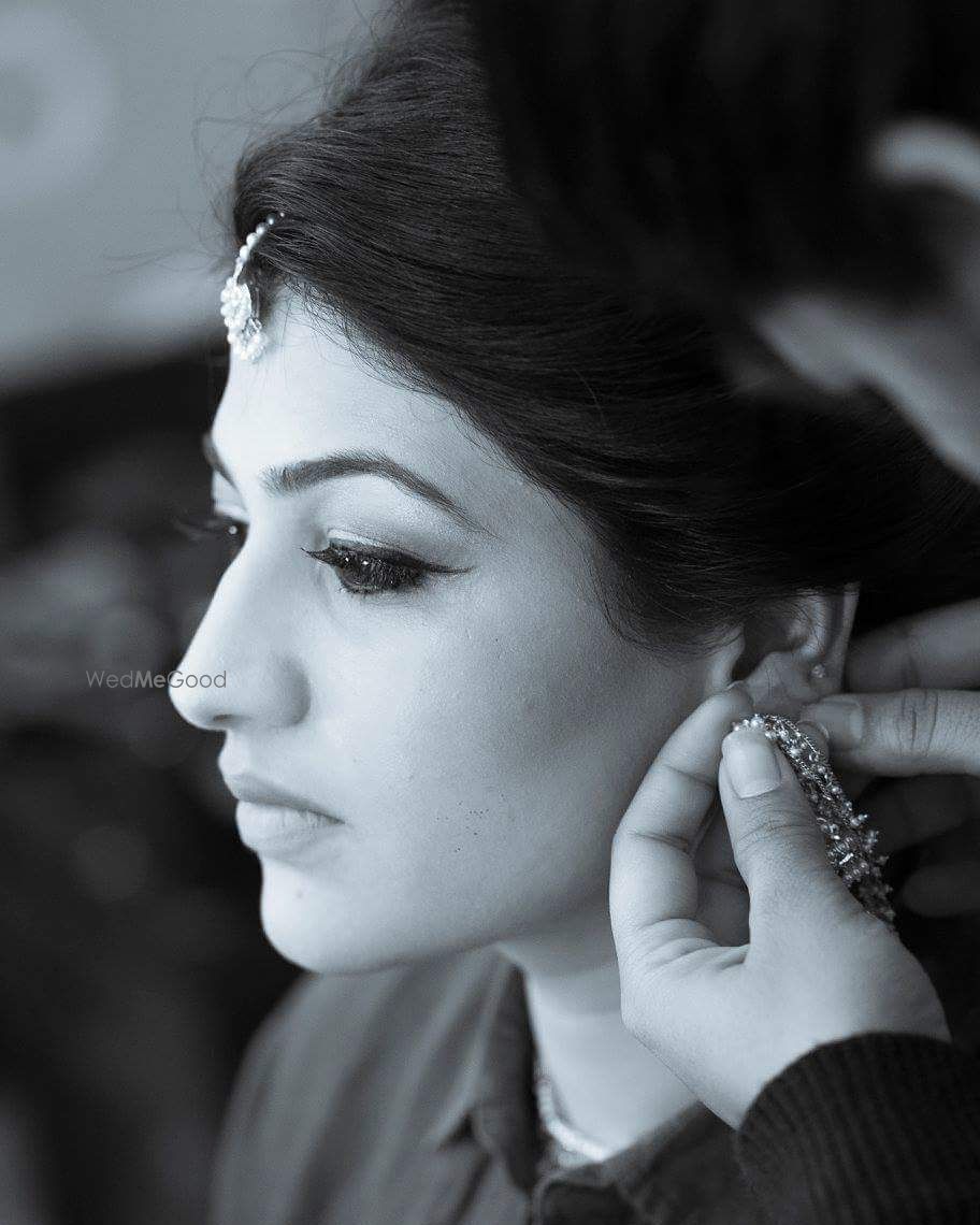 Photo From bridal:) - By Sonia Kewalramani Hair and Make up Artist