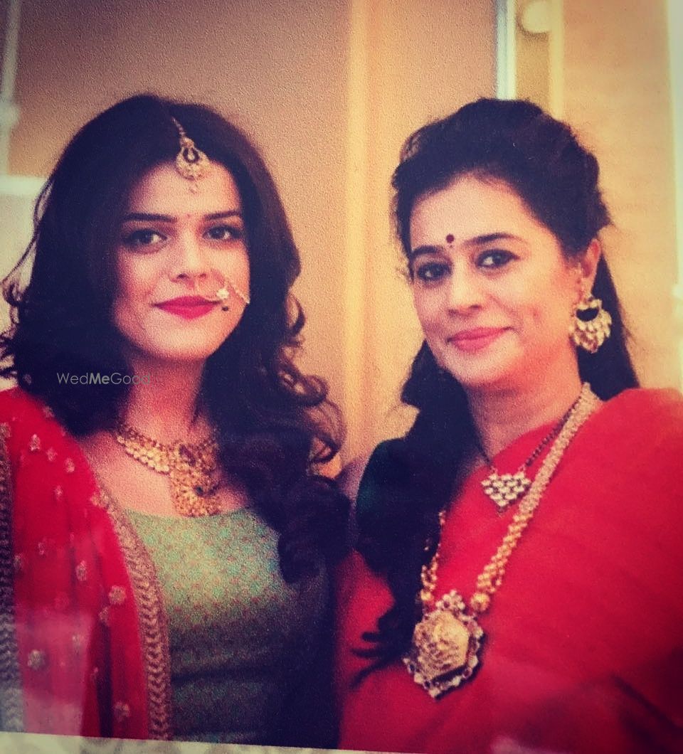 Photo From bridal:) - By Sonia Kewalramani Hair and Make up Artist