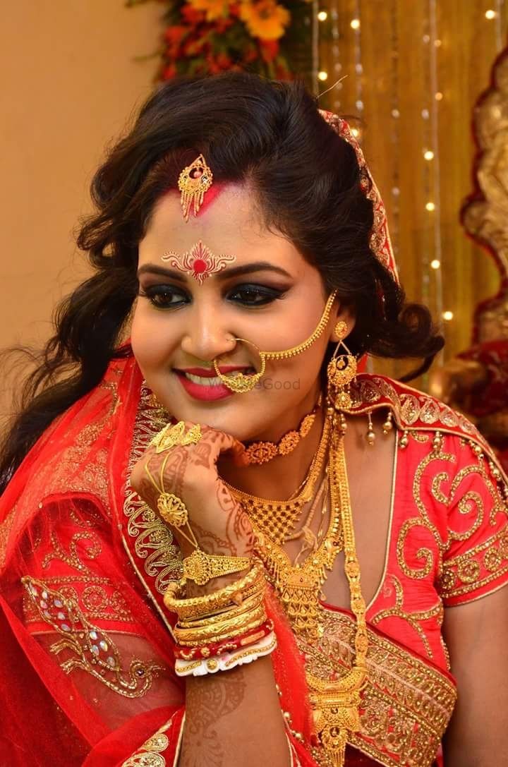 Photo From Bangali Bridal Makeup (Clients)  - By Preetz Glam