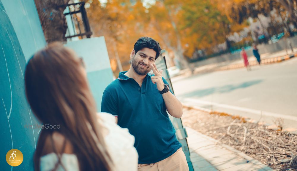 Photo From Pooja & Gaurav Pre-wedding - By The Knotty Weds