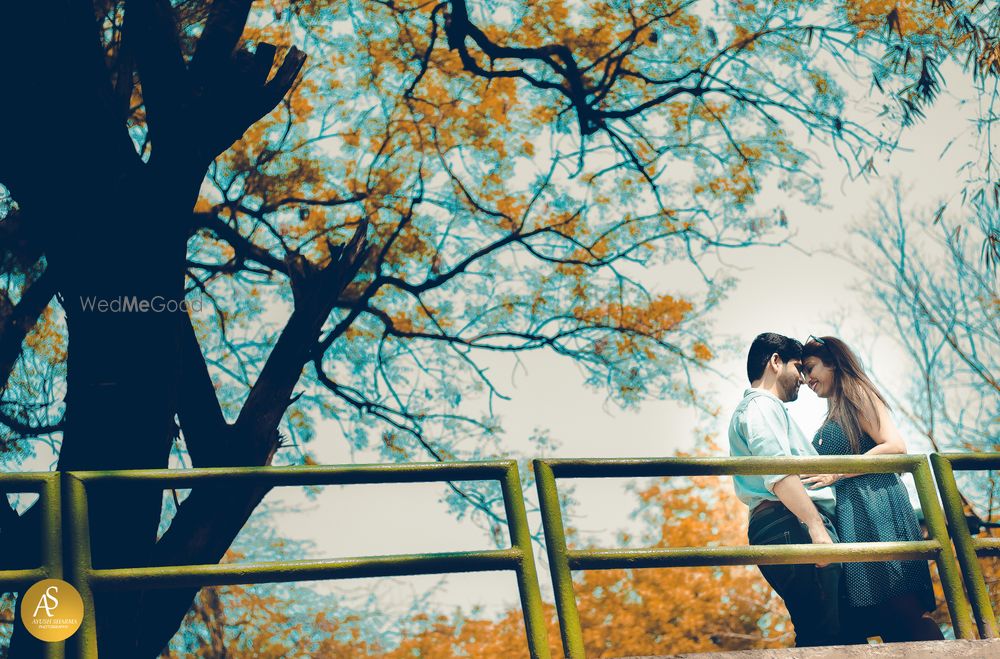 Photo From Pooja & Gaurav Pre-wedding - By The Knotty Weds