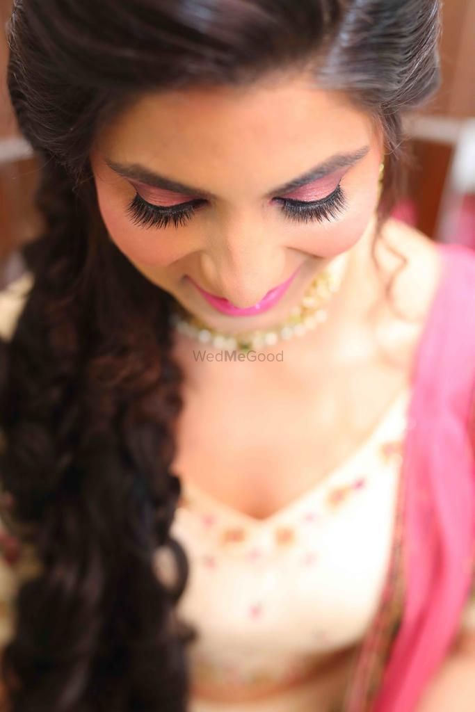 Photo From Shalini's morning engagement - By Makeup by Oosh