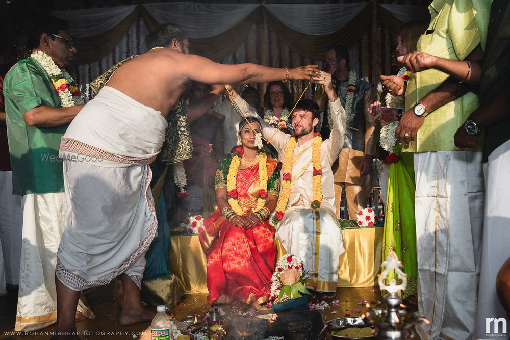 Photo From The Acroyoga Couple! - By Rohan Mishra Photography