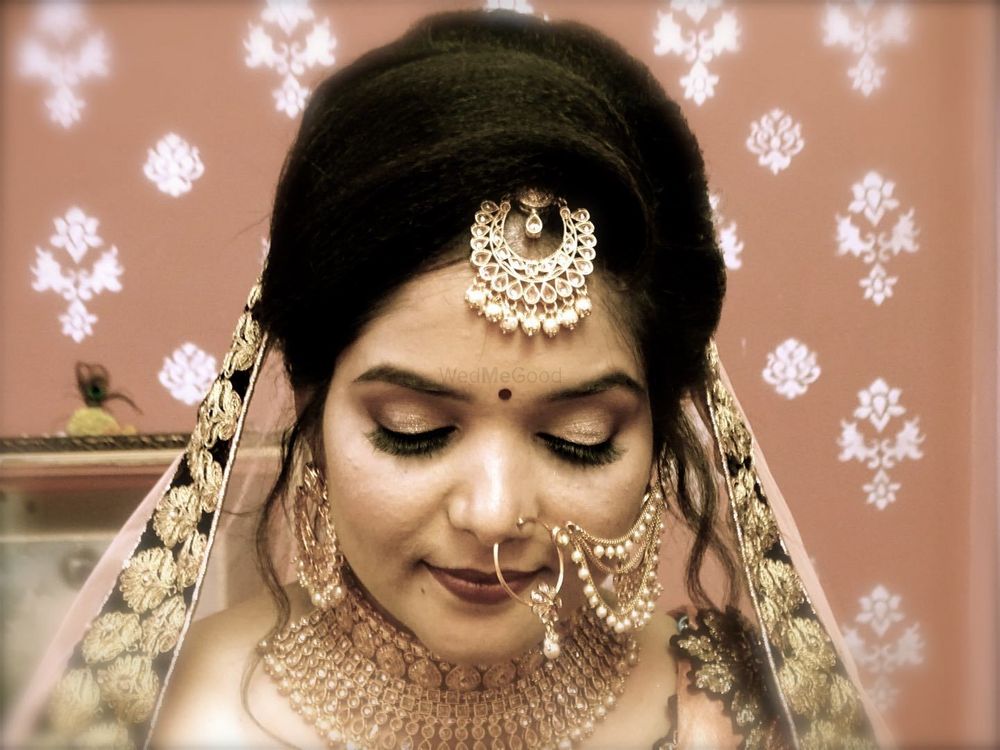 Photo From Bride Arti - By Colours Makeup School 