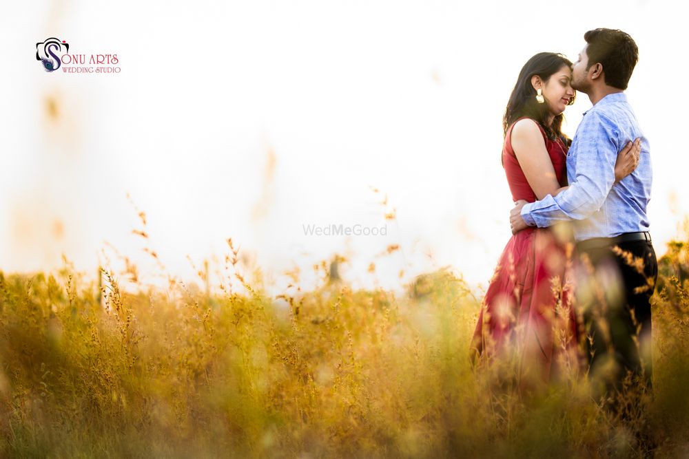 Photo From Shachi & Pathik Pre- Wedding Shoot - By Sonuarts Studio