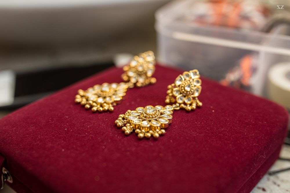 Photo of Gold Kundan Earrings