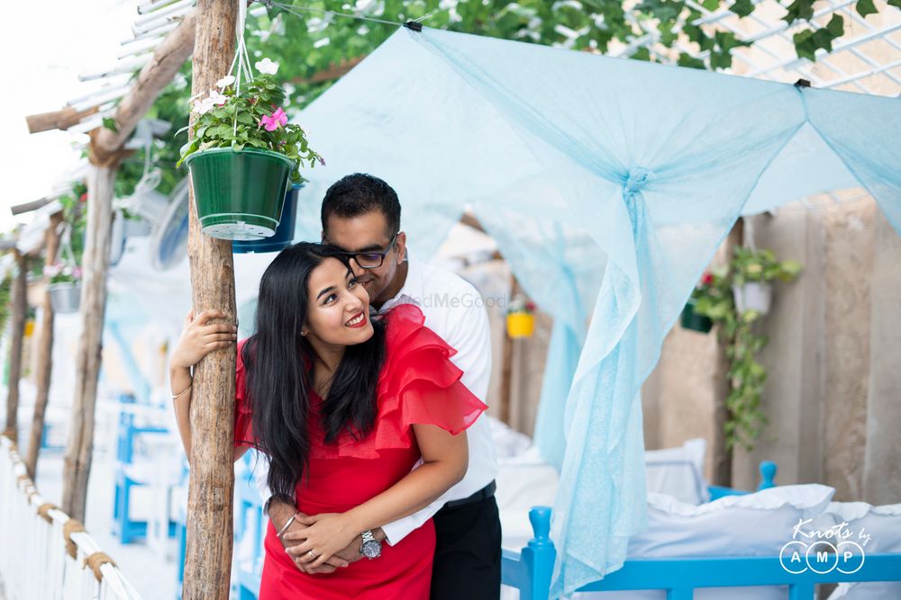 Photo From Aditi & Gaurav - Couple Shoot in Dubai - By KnotsbyAMP
