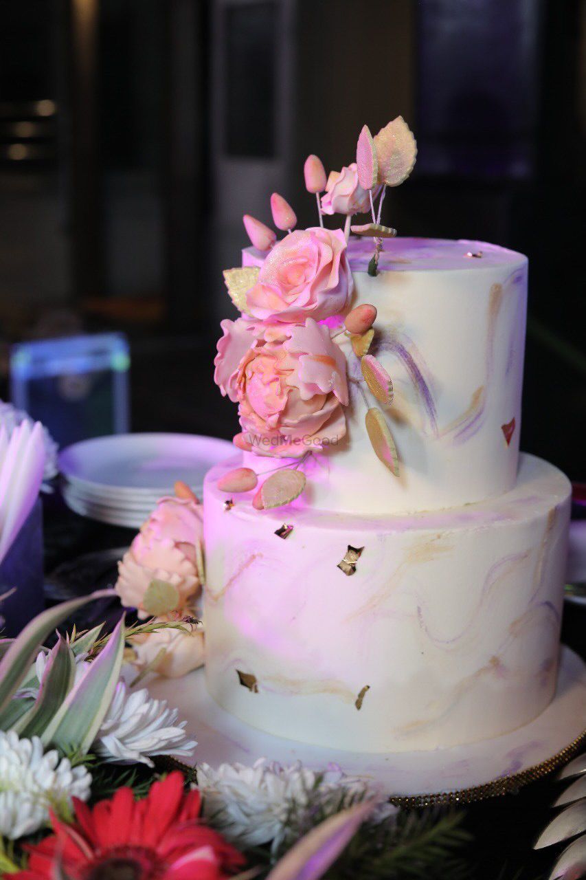 Photo From WEDDING CAKES BY TCC  - By The Cake Company