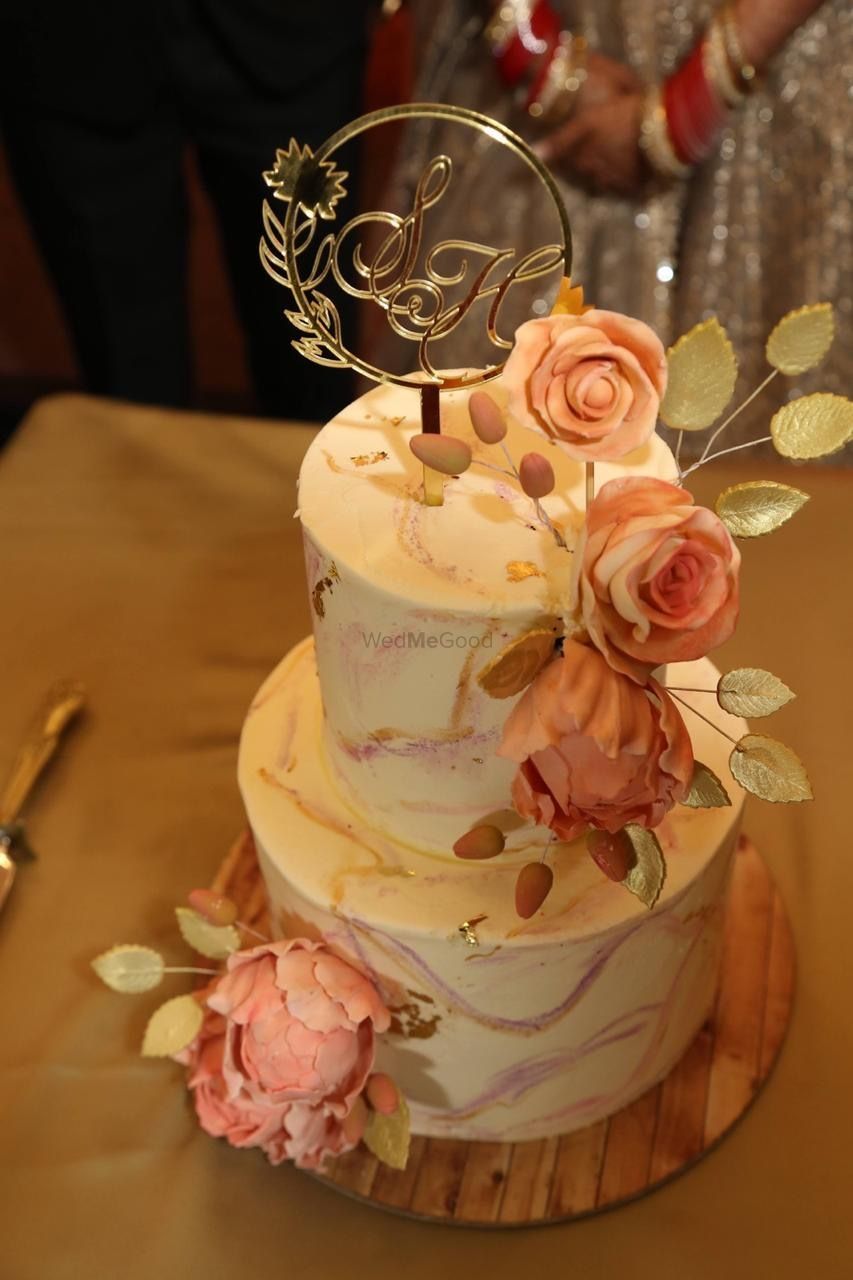 Photo From WEDDING CAKES BY TCC  - By The Cake Company