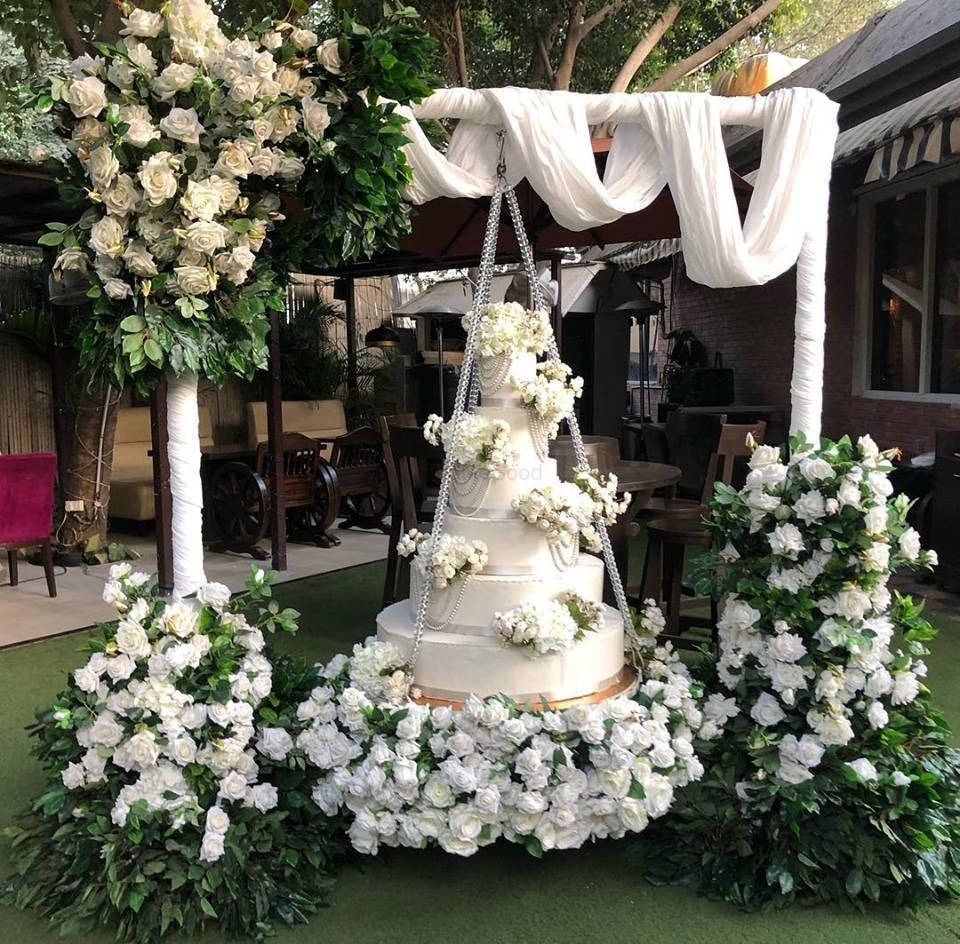 Photo From Floral Hanging Cakes - By The Cake Design Company 