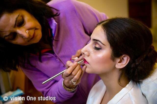Photo From Bridal ,Reception,Party makeup - By Sundra Bains