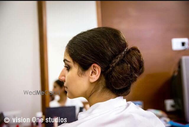 Photo From Bridal ,Reception,Party makeup - By Sundra Bains