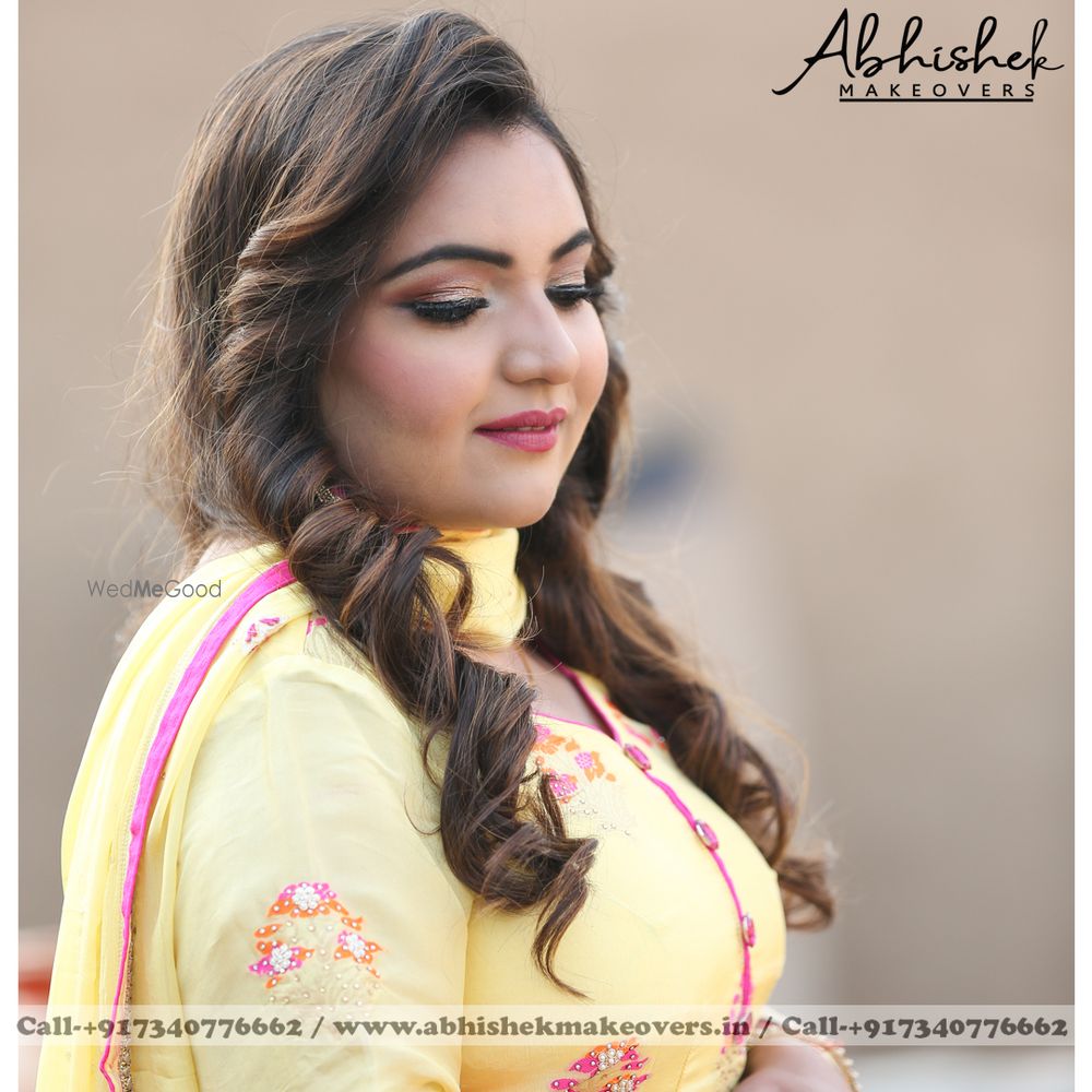 Photo From prewedding - By Abhishek Makeovers