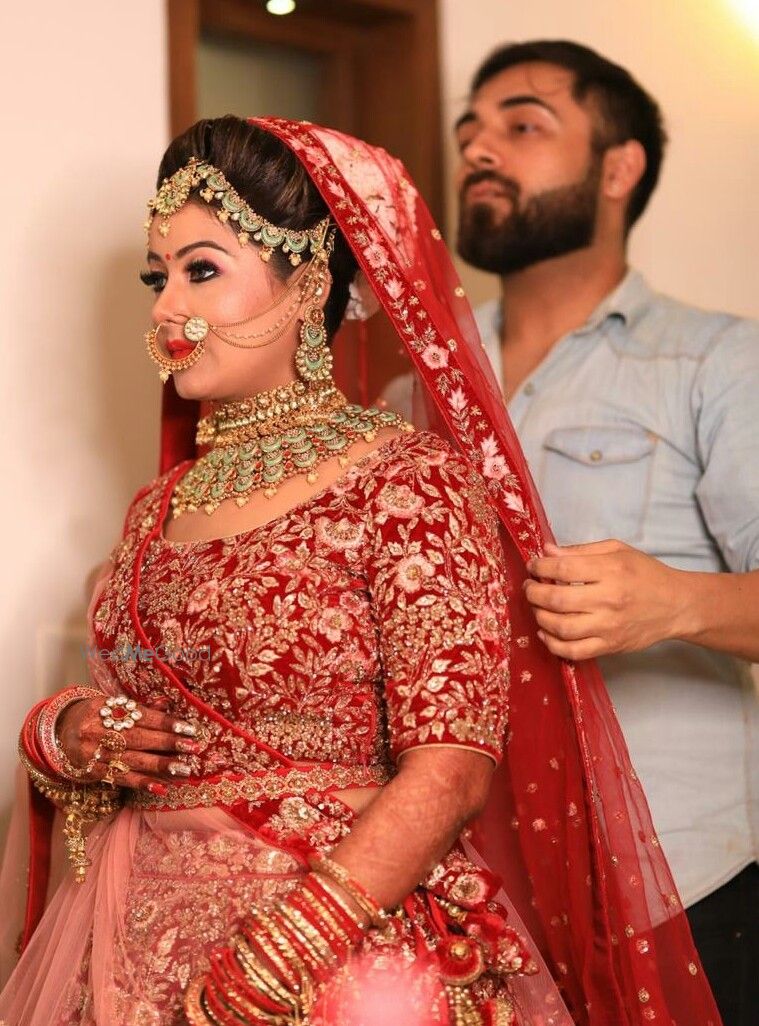 Photo From bridal makeup - By Makeovers by Nitin Girdhar