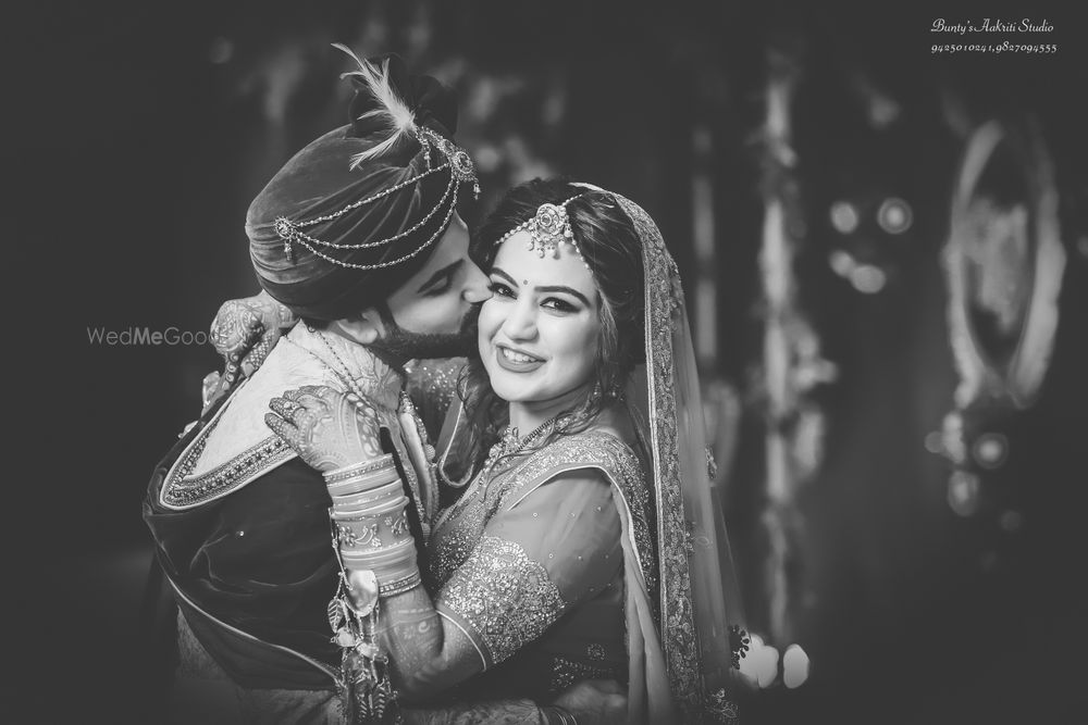 Photo From Gunjan Weds Hiren - By Aakriti Studio