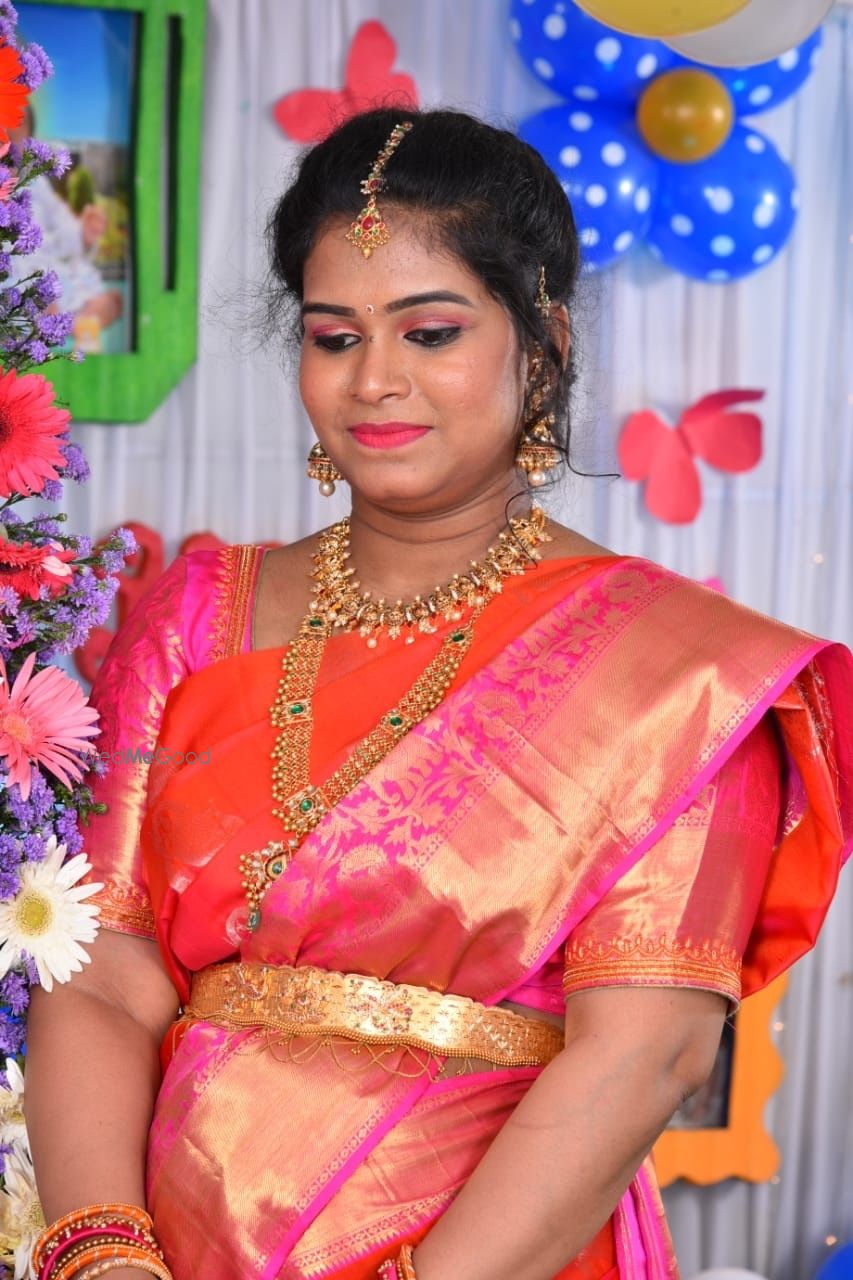 Photo From Simple/Party Makeover  - By Makeup by Suhasini Shinde