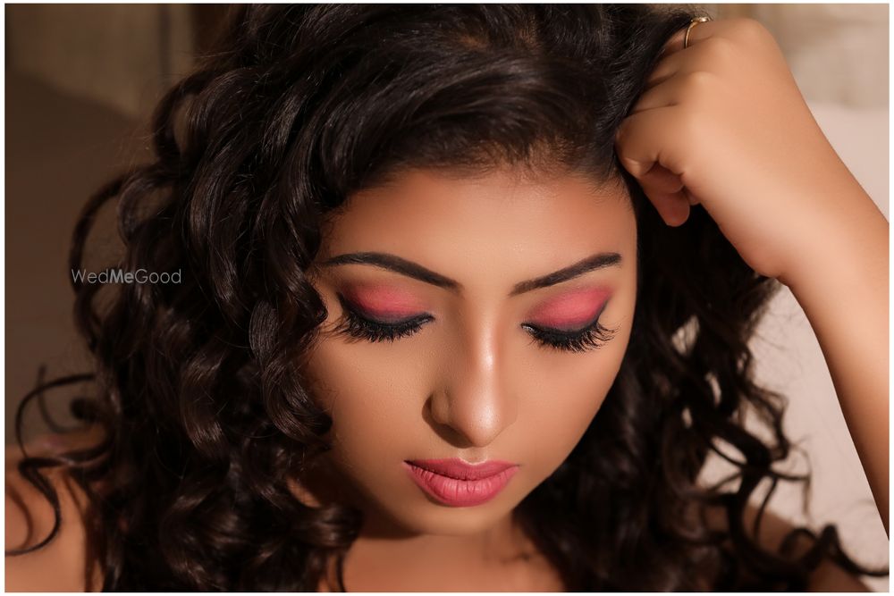 Photo From Best of Eyes - By Nayankaari