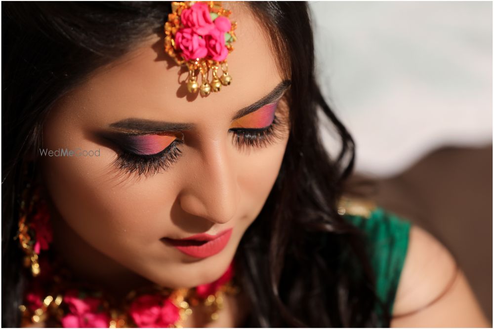 Photo From Best of Eyes - By Nayankaari
