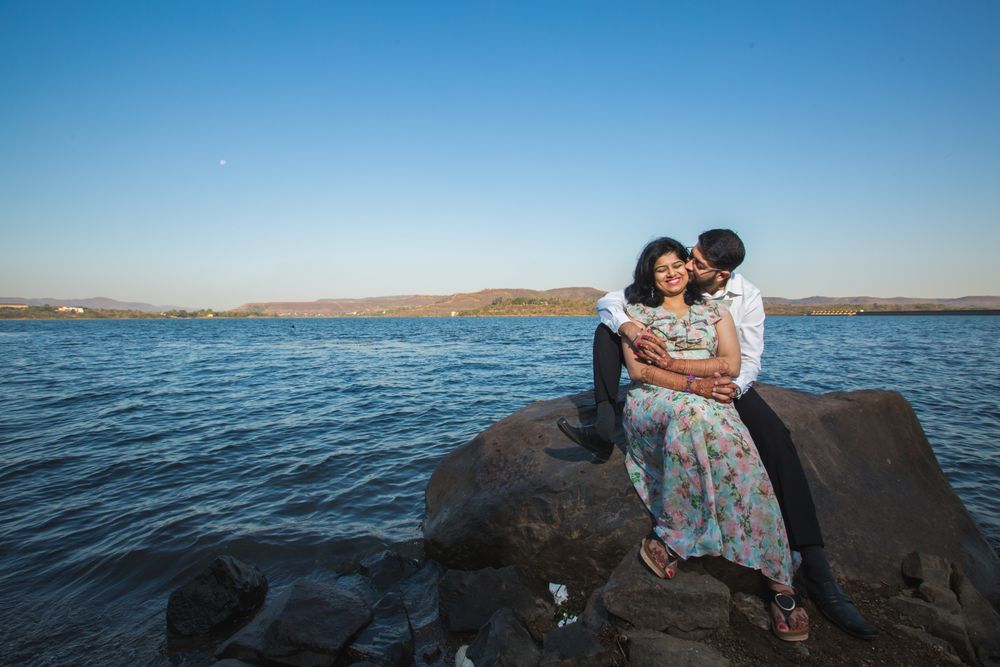 Photo From Pre wedding - By Anuj Tipre Photography