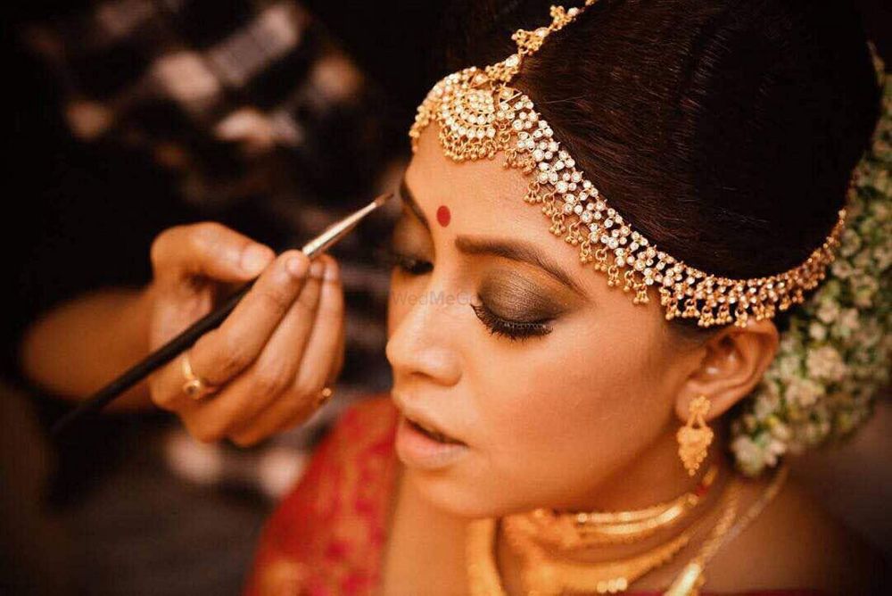 Photo From Bridal Potfolio - By Makeup by Abhijit Paul
