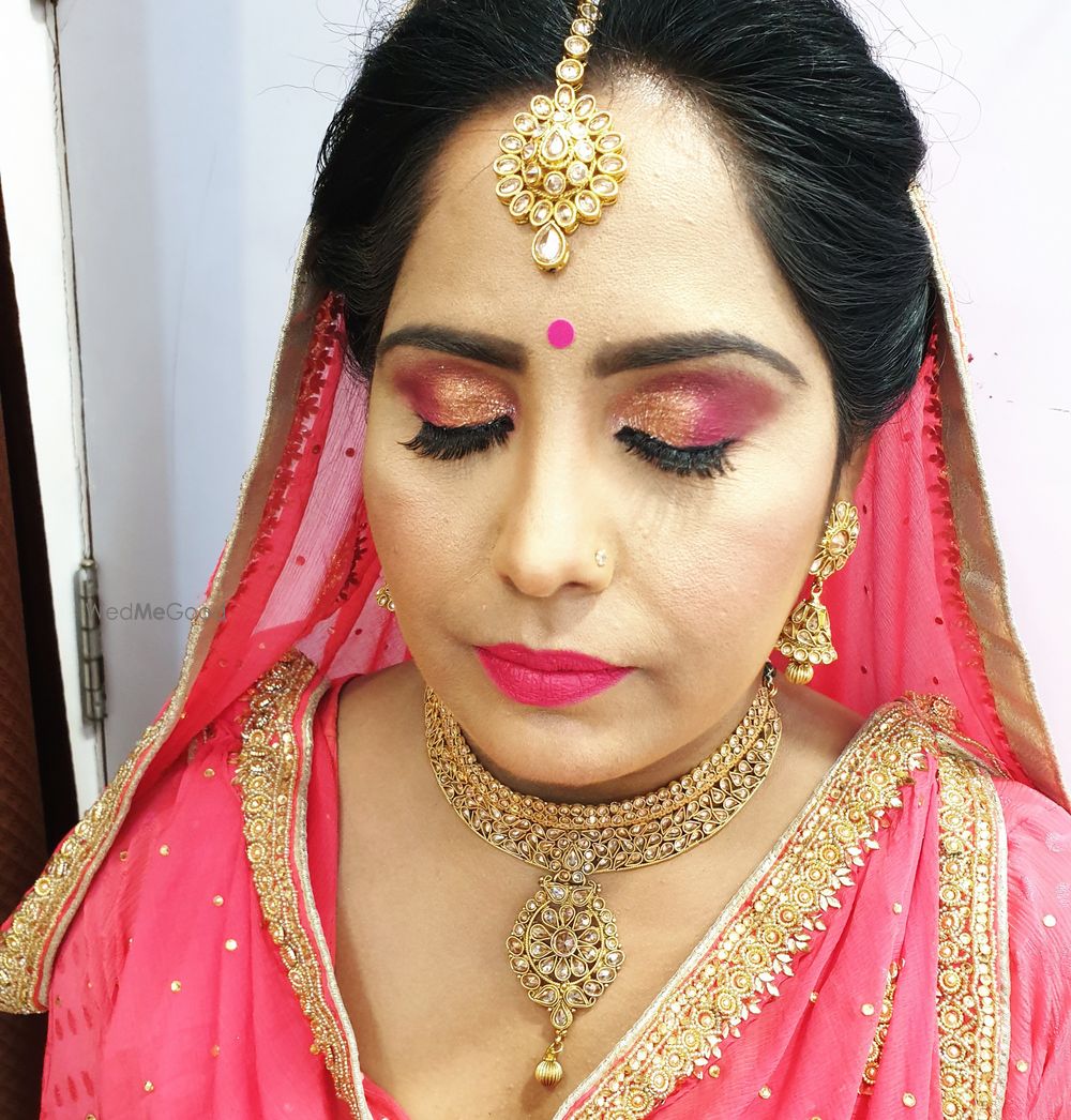 Photo From punjabi bride - By Minnie Janjuha Makeovers