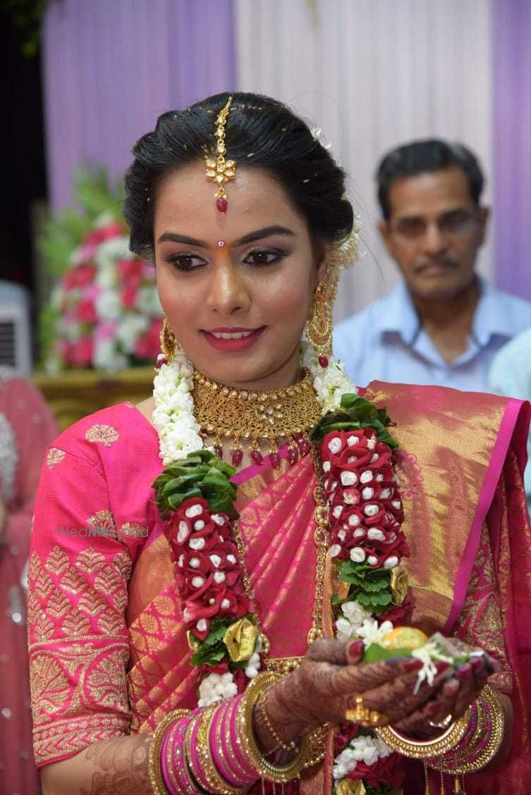 Photo From Riddhi''s wedding - By Sneha SK Makeovers