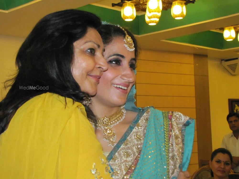 Photo From makeup for reception  - By Sundra Bains