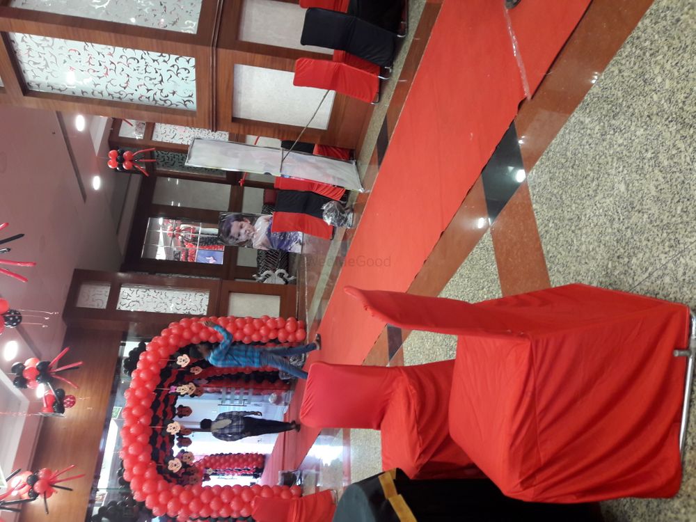 Photo From red&black ballons decor - By Mahaveer Tent House