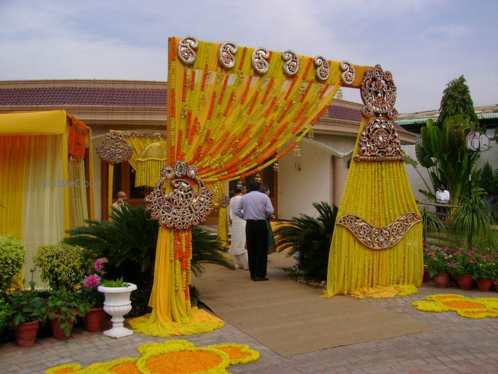 Photo From mehndi set  up  - By Mahaveer Tent House