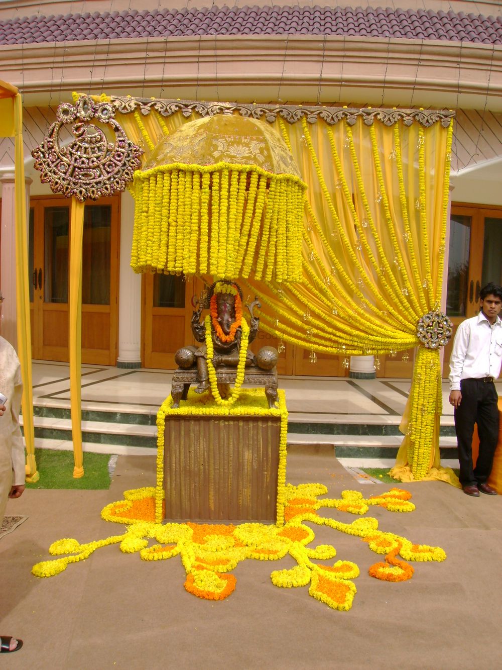 Photo From mehndi set  up  - By Mahaveer Tent House