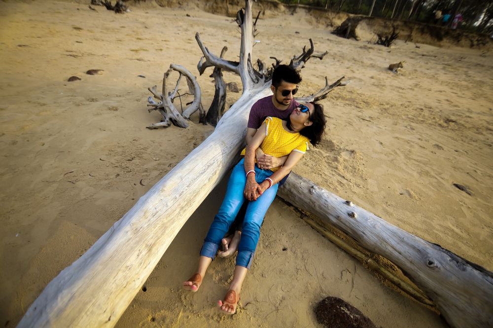 Photo From Post Wedding at The Beach! - By Dariya Event Photography