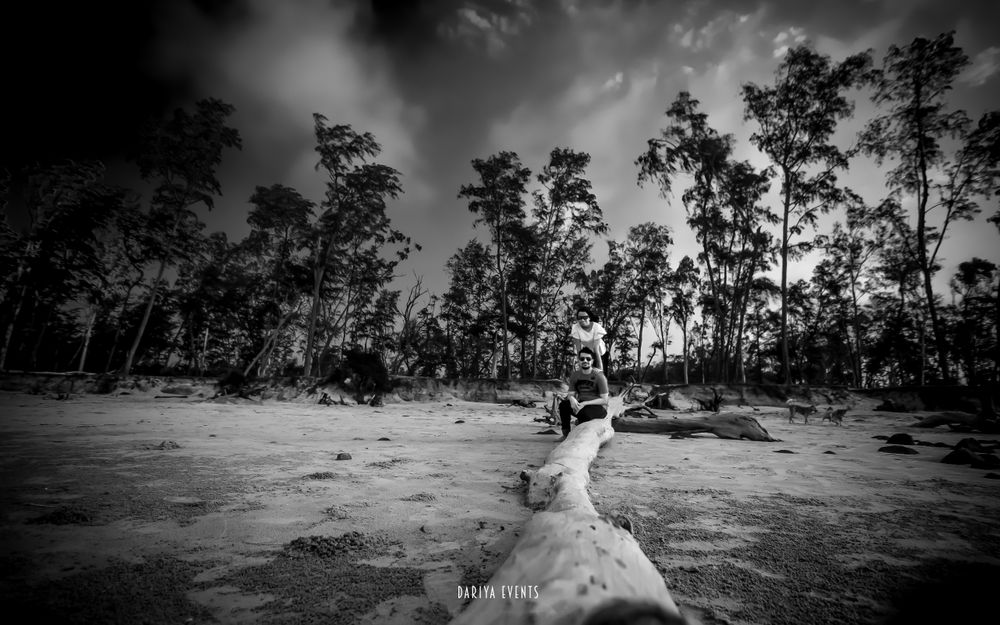 Photo From Post Wedding at The Beach! - By Dariya Event Photography