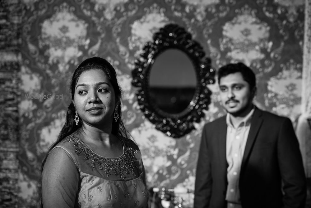 Photo From Sarika & Vipin - Coupleshoot - By WeddingsBySharath