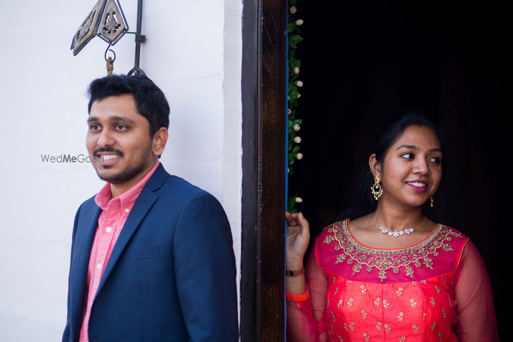 Photo From Sarika & Vipin - Coupleshoot - By WeddingsBySharath