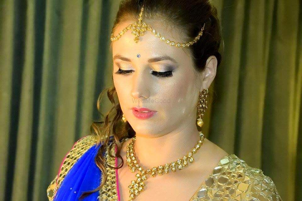 Photo From engagement look - By Charites Makeup