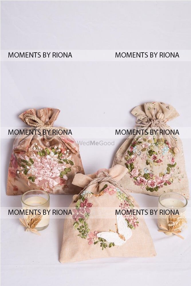 Photo From Mehendi favors - By Moments by Riona