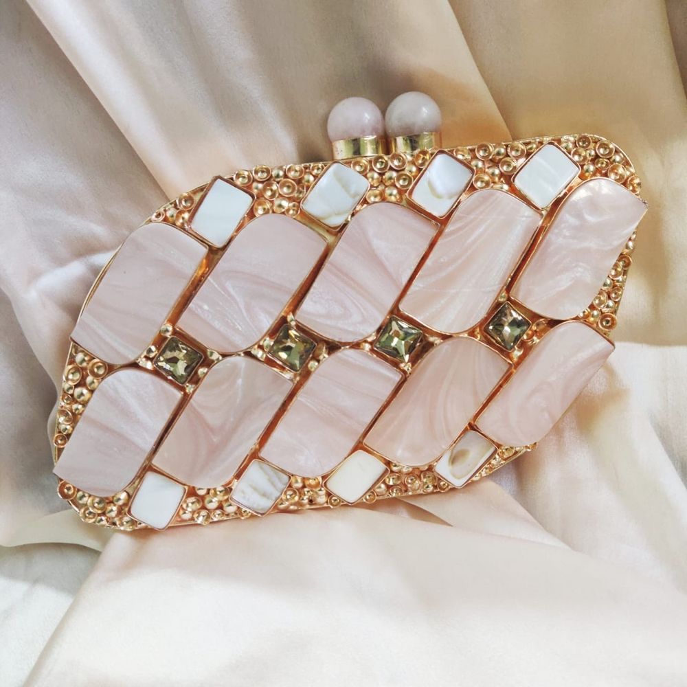 Photo From MOP Clutch - By The Wedding Things