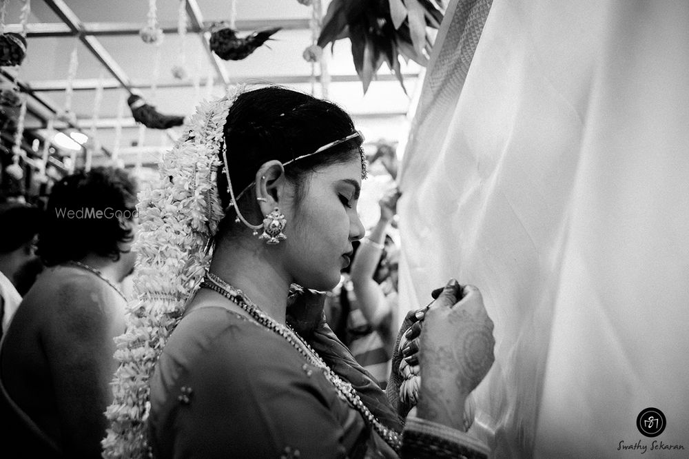 Photo From Aarthi & Anirudh - By Swathy Sekaran Photographer